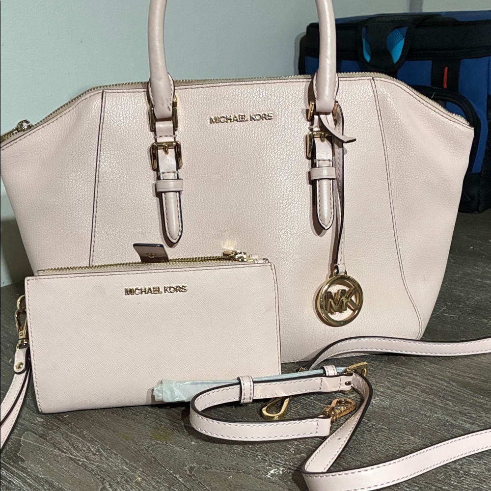 Michael Kors Pink Handbag and Wallet Set